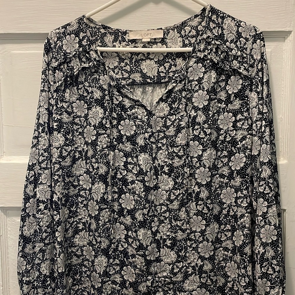 Floral top